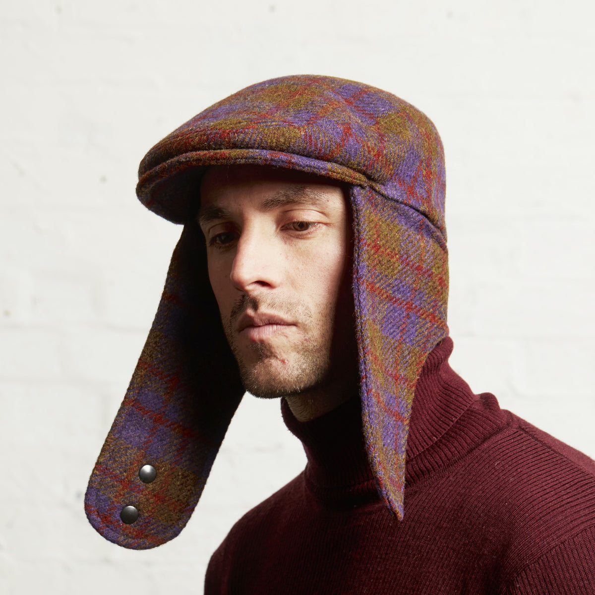 LOGAN tweed virgin wool cap with earflaps, Made in Italy cap - Grape