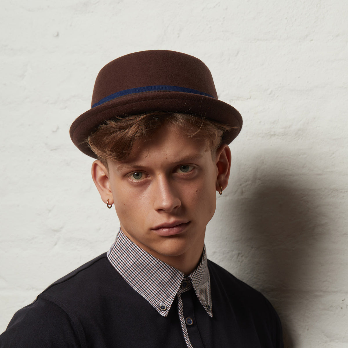 Leo - Brown