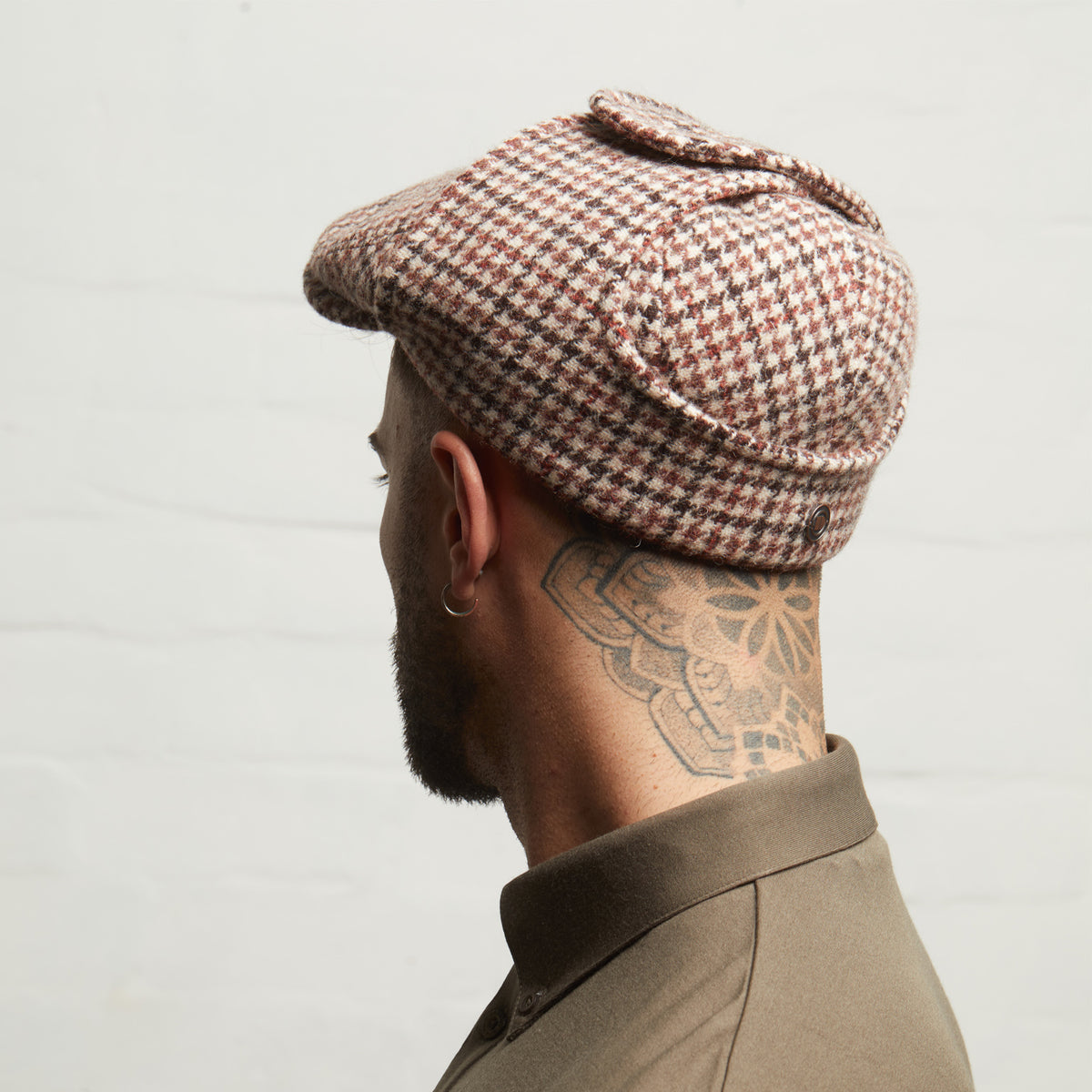 LOGAN tweed virgin wool cap with earflaps, Made in Italy cap - Beige